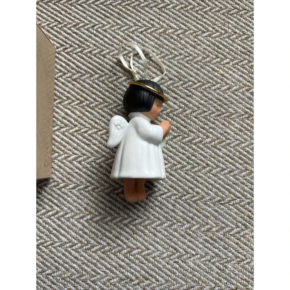 HALLMARK 1995 ANGEL BELLS CAROLE Christmas Ornament QK1147